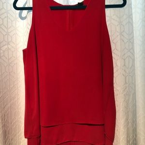 Paraphrase chiffon tank.